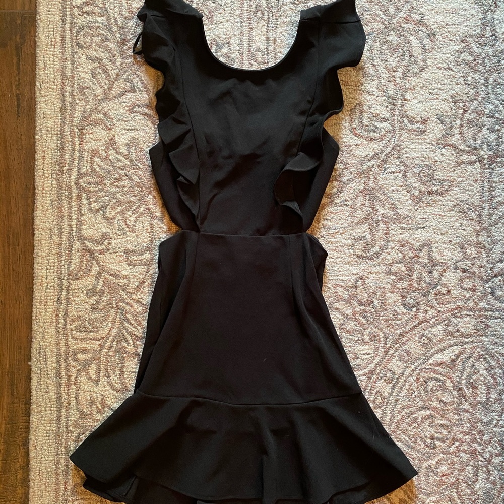 Cute black dress